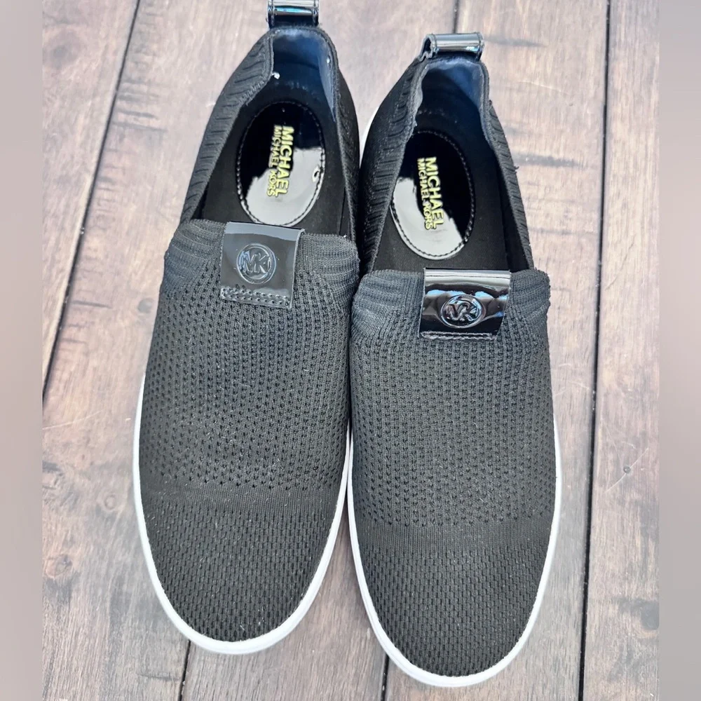 Michael Kors Juno Women's Knit Slip-On Sneaker Shoe Women’s 8 Black Stretch